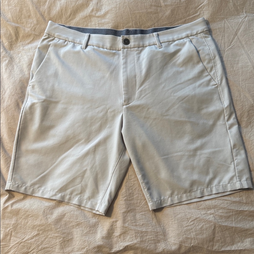 Men's Bonobos Classic Tan Shorts Golf Shorts